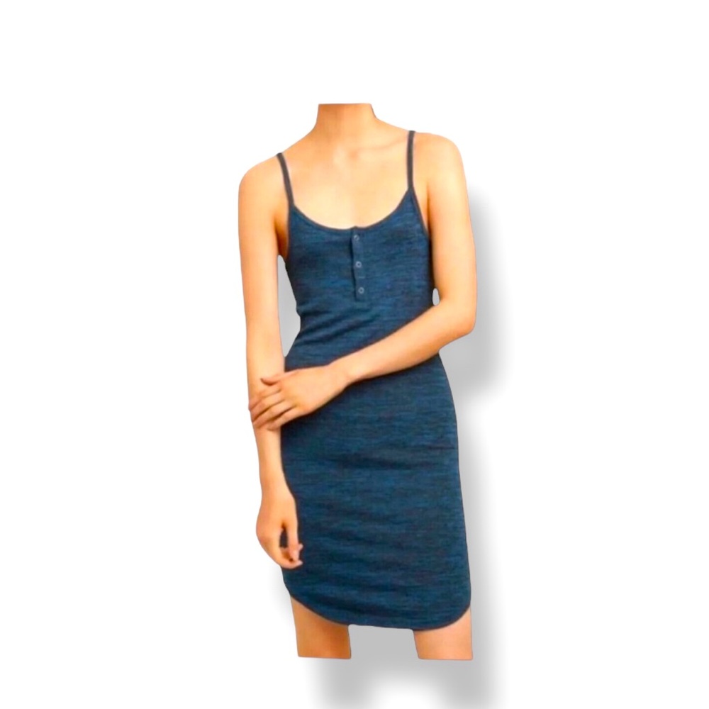 🚨𝐂𝐋𝐄𝐀𝐑𝐎𝐔𝐓 𝐒𝐀𝐋𝐄🚨𝐆𝐎𝐋𝐃𝐄𝐍 𝐁𝐲 𝐀𝐑𝐈𝐓𝐙𝐈𝐀’𝐒 𝐓𝐍𝐀 Navy/Teal Tank Mini Dress